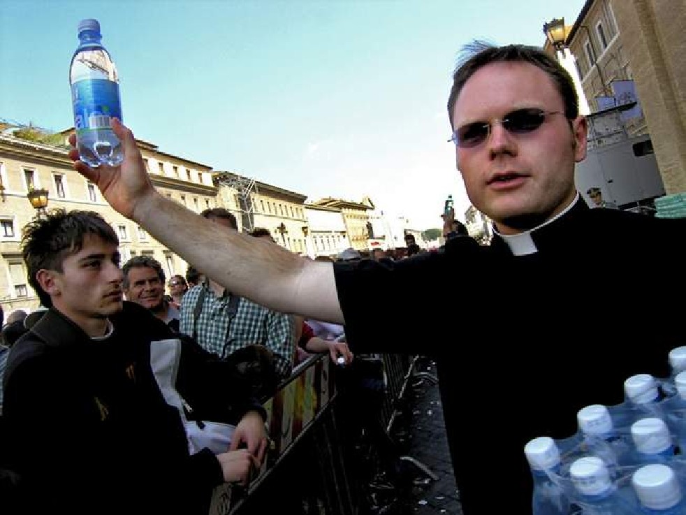 Mourning the Pope 2