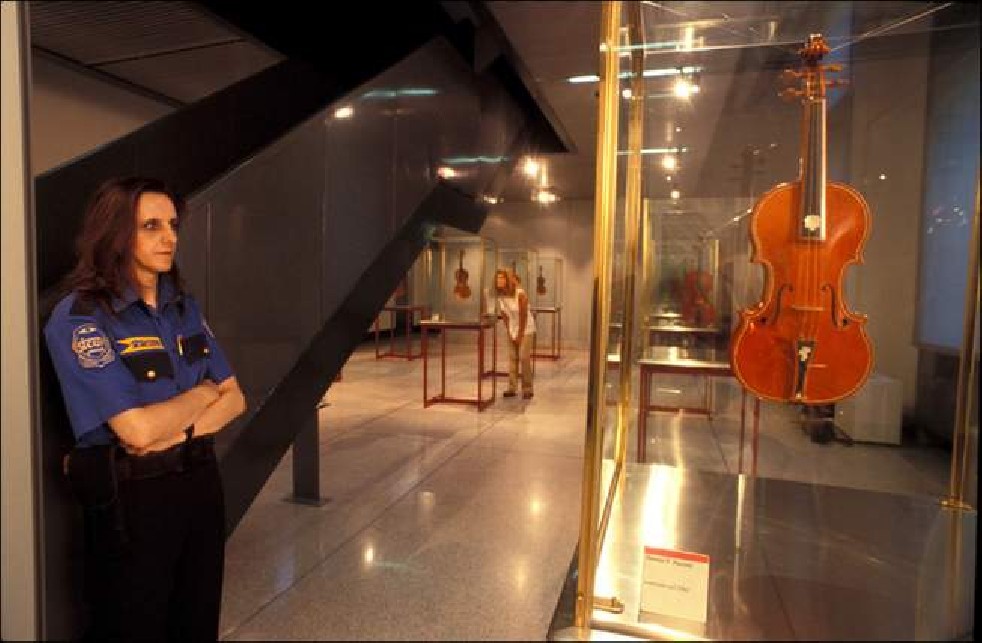 Stradivarius' Heirs 