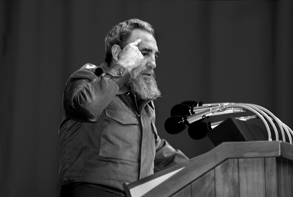 ADIOS !  Comandante Fidel