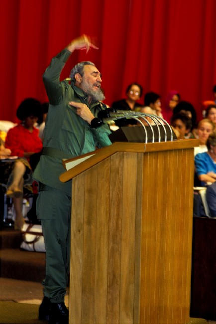 ADIOS !  Comandante Fidel