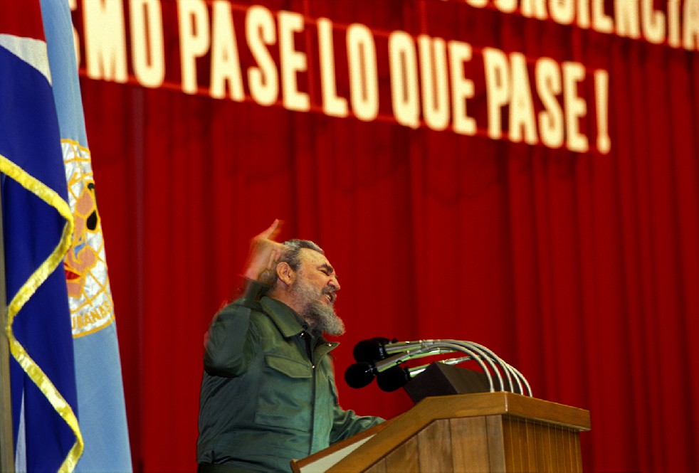 ADIOS !  Comandante Fidel