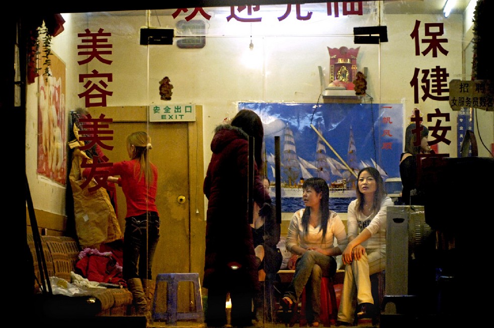 Lhasa: Red Light Temples